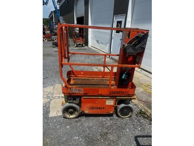 Detail Photo - 2011 JLG 1230ES