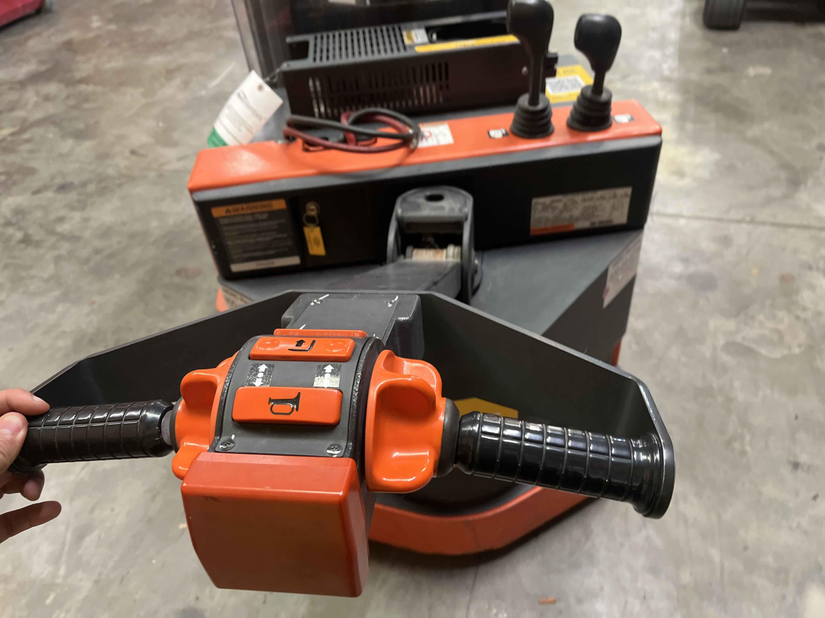 Subcategory - Walk-Behind Electric Stackers | image 4