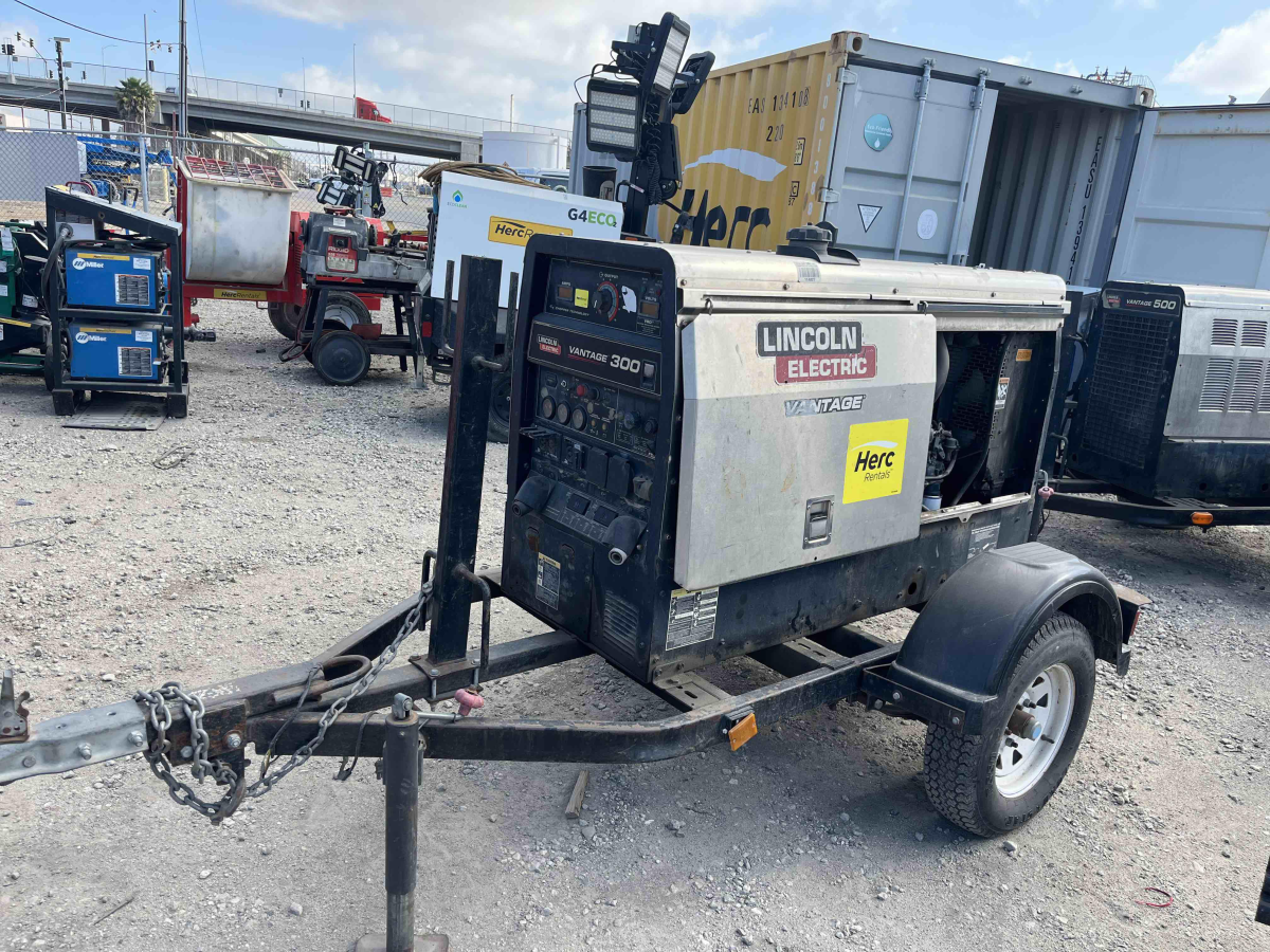 Subcategory - 0-399 Amp Engine-Driven Welders | image 3