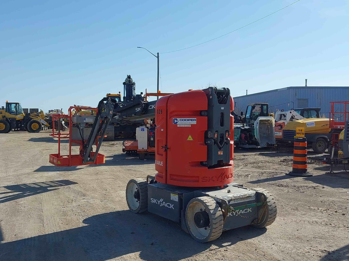 Subcategory - 0-39 Ft Electric Articulating Booms | image 2