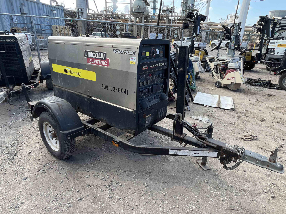 Subcategory - 0-399 Amp Engine-Driven Welders | image 0
