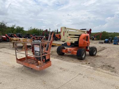 Gallery Thumbnail - Subcategory - 0-49 Ft Articulating Booms | image 0