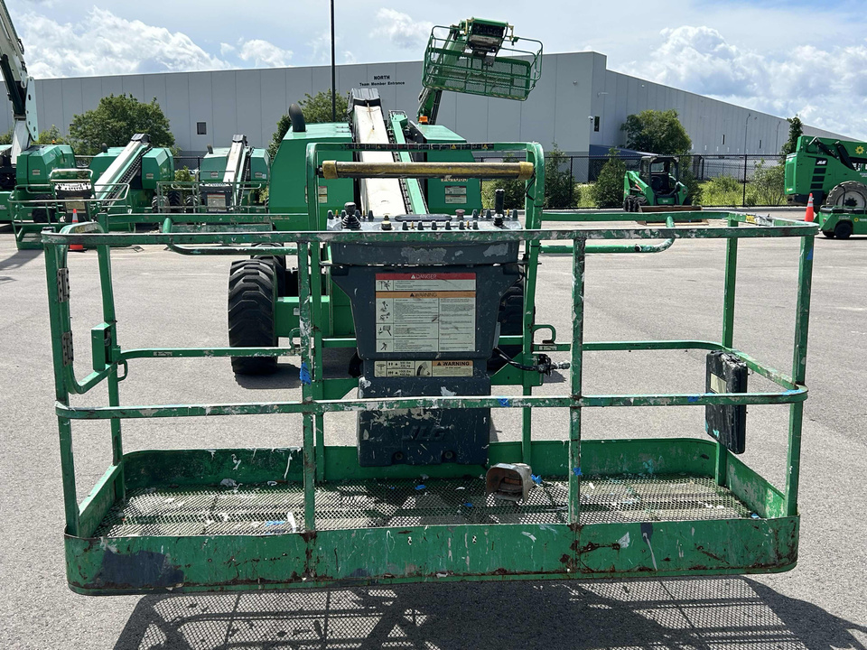 2016 JLG 600S Telescopic Boom Lifts | SunBelt Rentals