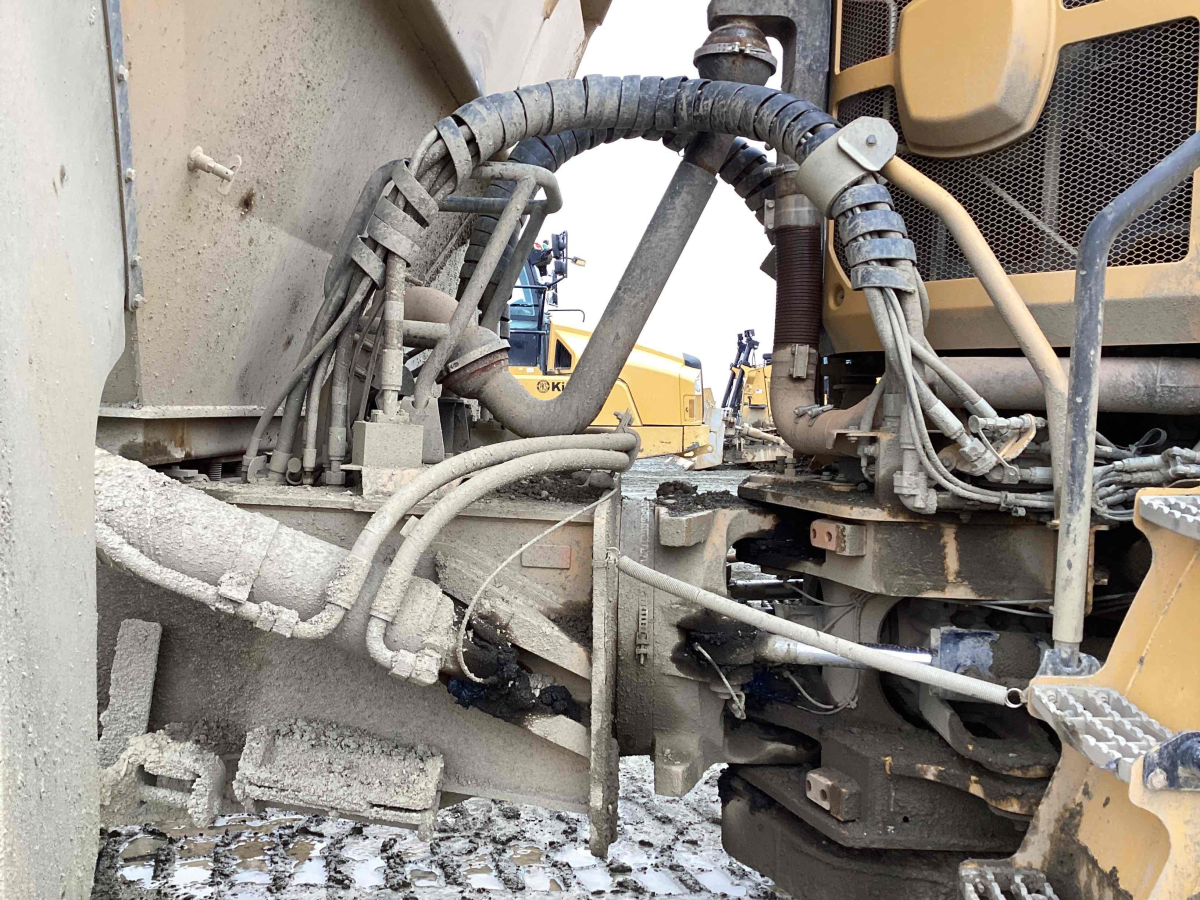 Detail Photo - 2019 Caterpillar 745 | image 8