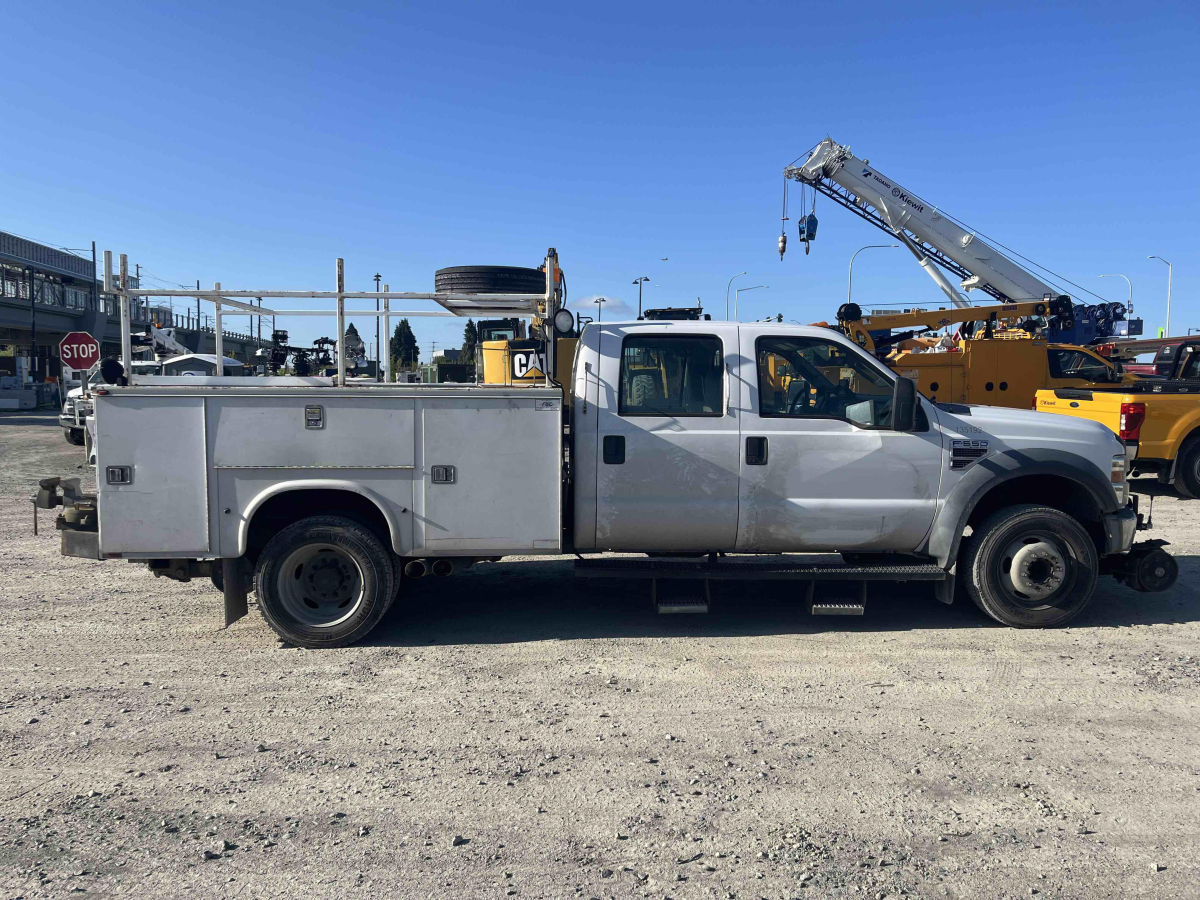 Subcategory - Utility Trucks | image 2