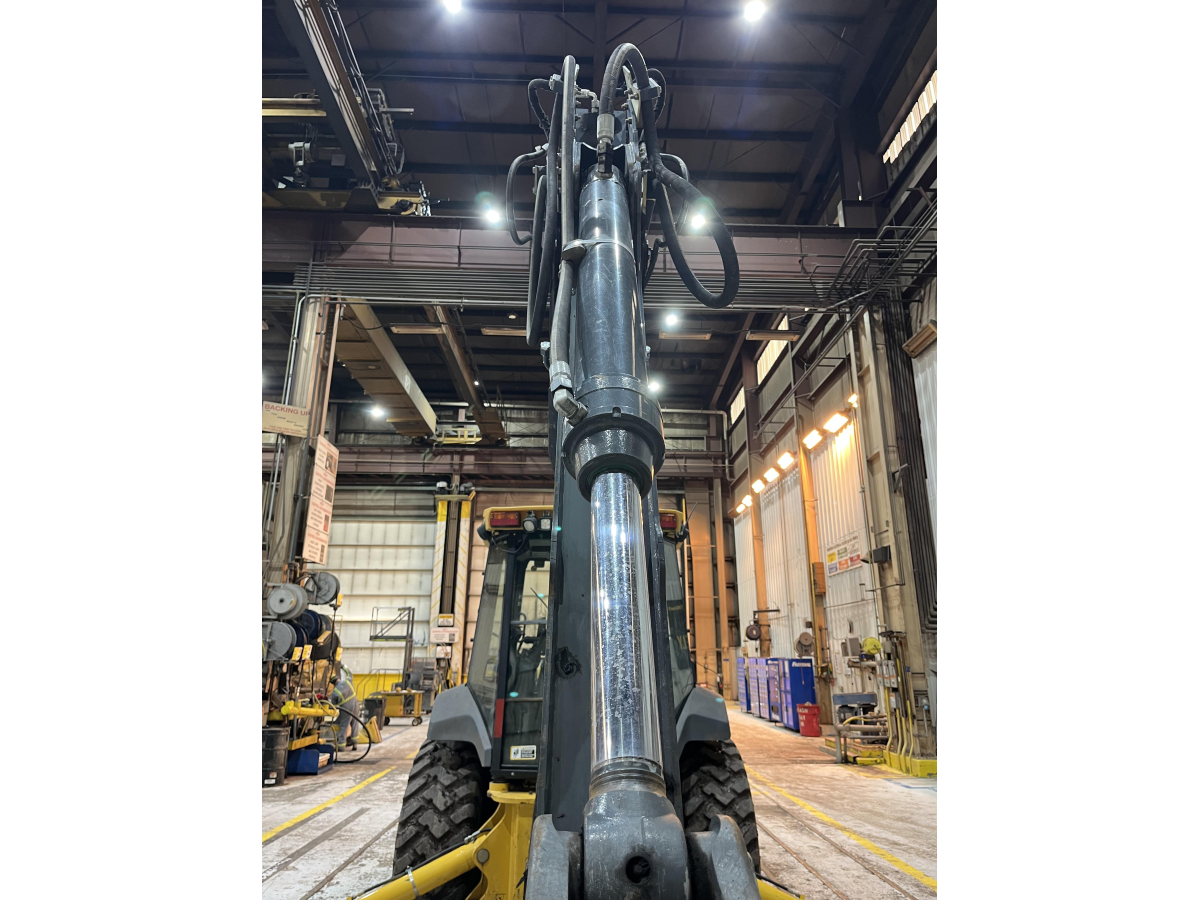 Subcategory - 70+ HP Backhoe Loaders | image 6