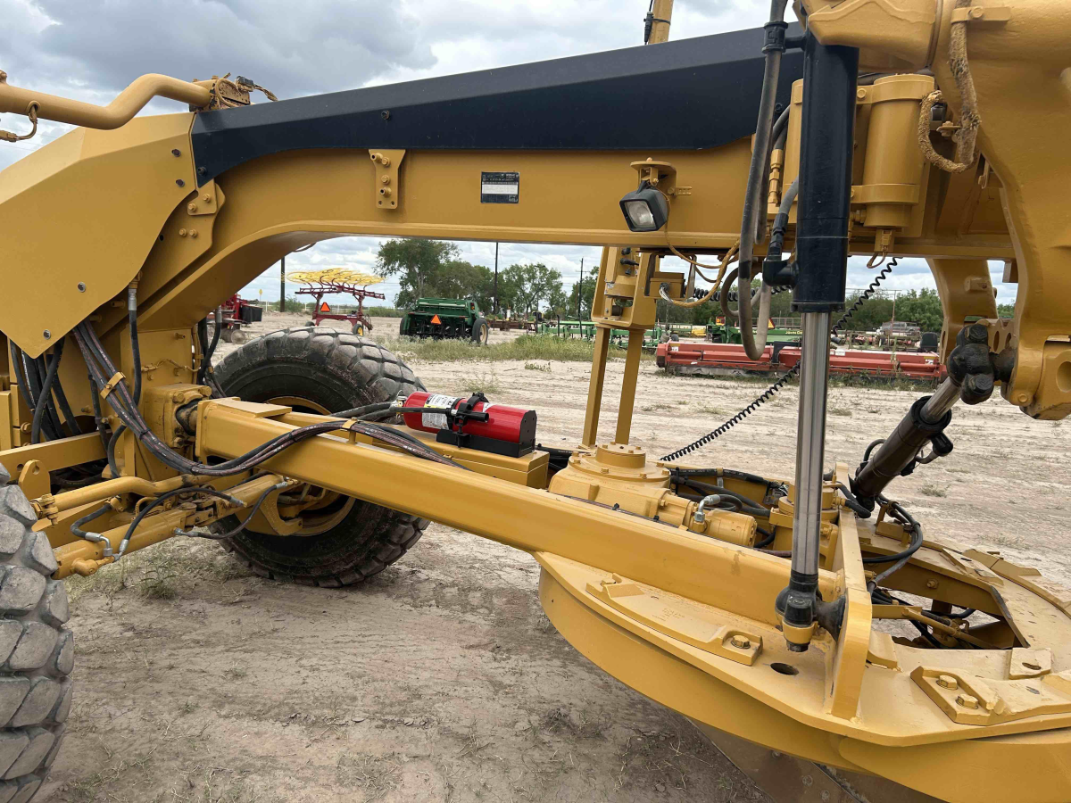 Subcategory - Motor Graders | image 14