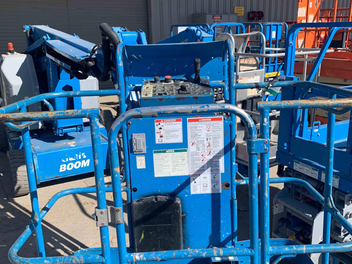 Subcategory - 0-39 Ft Electric Articulating Booms | image 1