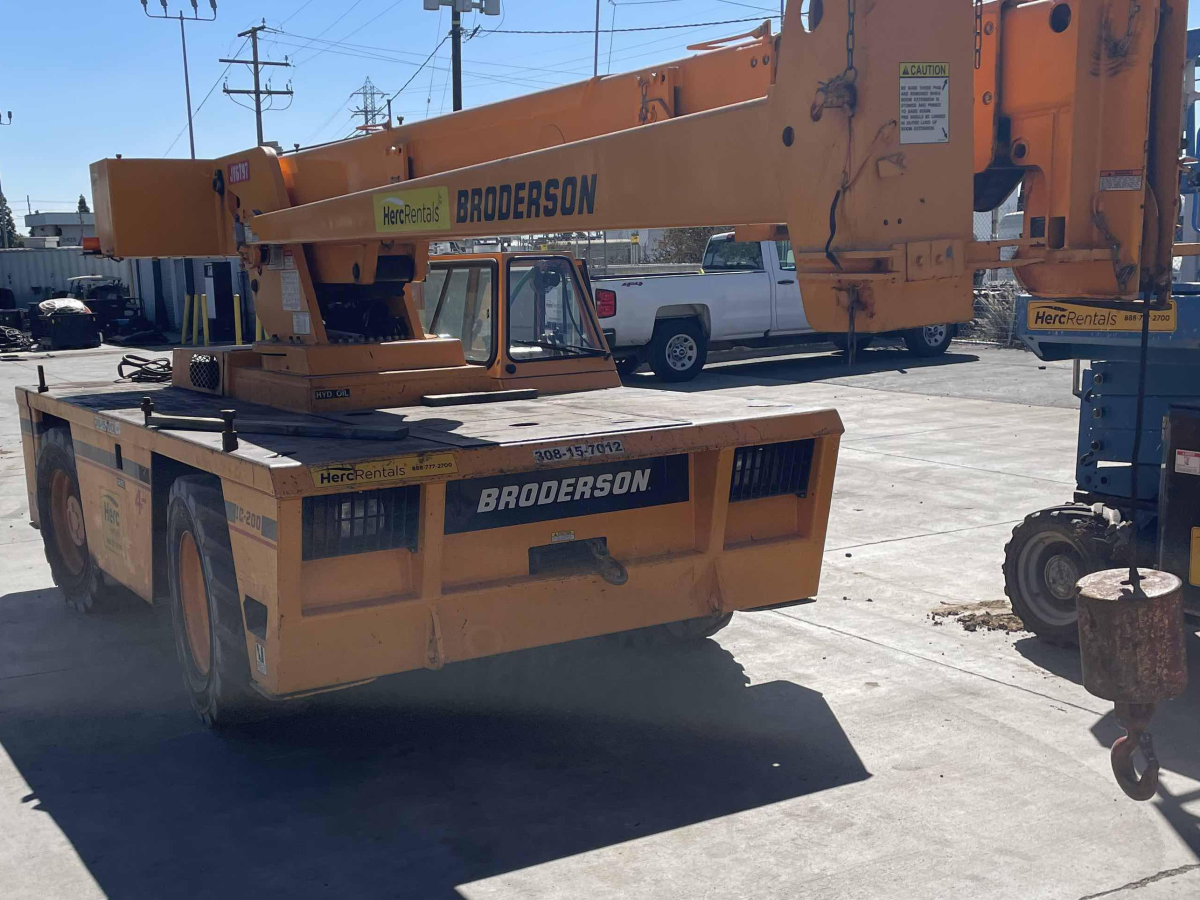 Subcategory - Carry Deck Cranes | image 1