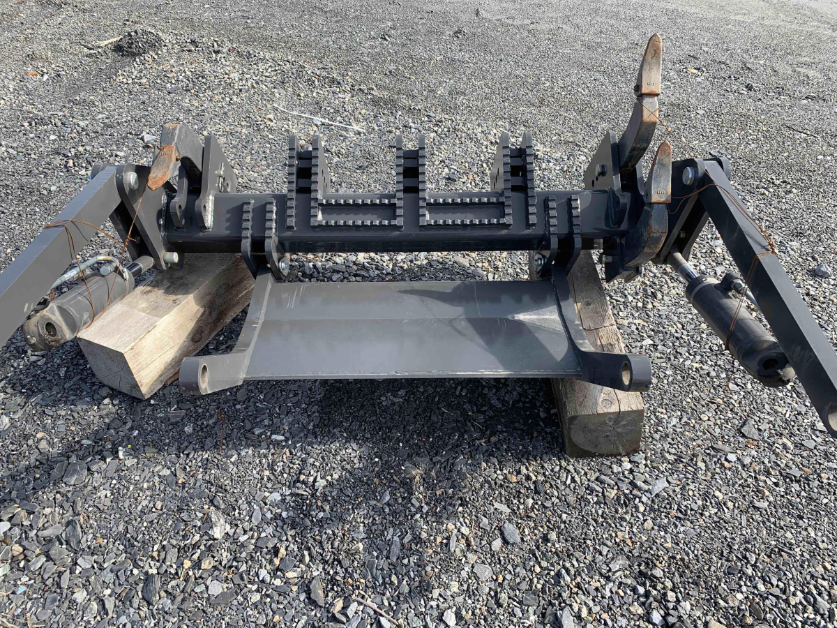 Subcategory - 2,000+ Lb Compact Track Loaders | image 22