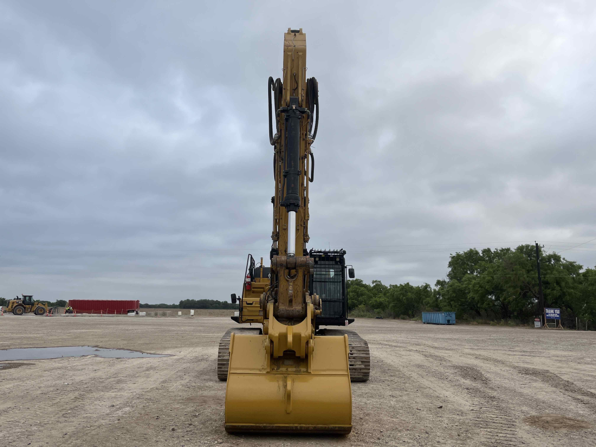 Subcategory - 100,000+ Lb Excavators | image 1