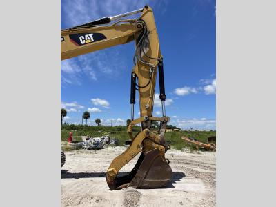 Gallery Thumbnail - Detail Photo - 2017 Caterpillar 336F L | image 9