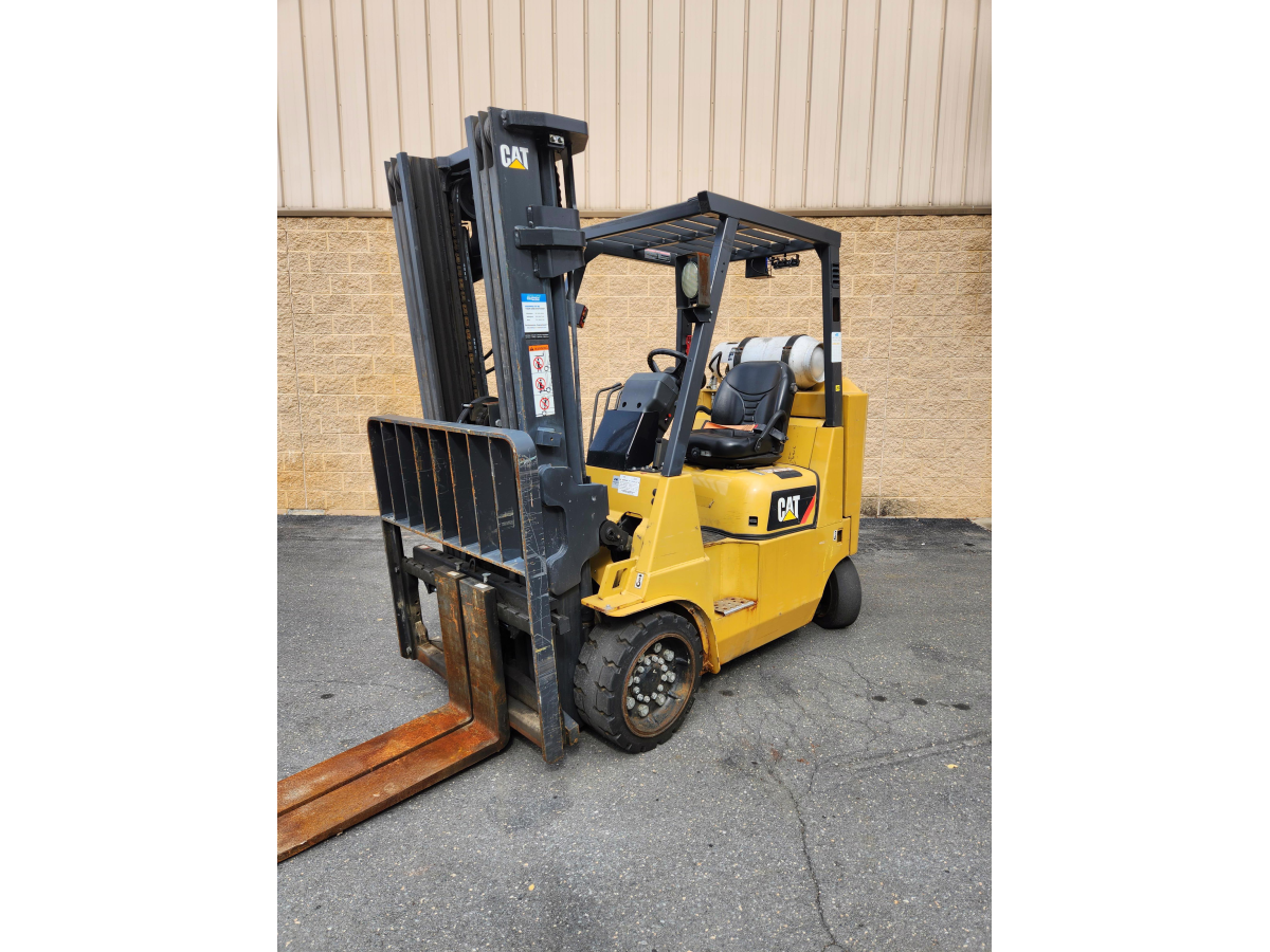 Subcategory - 0-19,999 Lb Cushion Tire Forklift Trucks | image 1