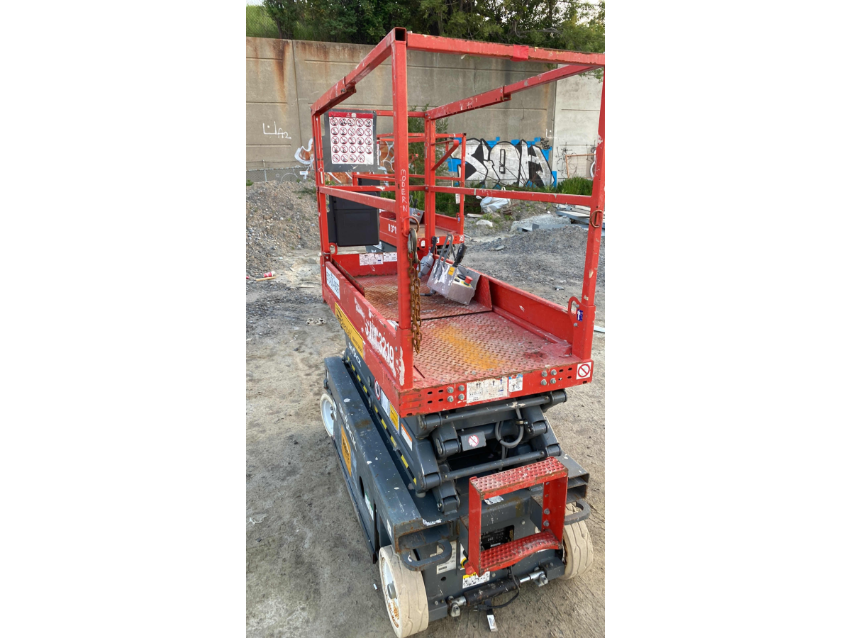 Subcategory - 19+ Ft Electric Scissor Lifts | image 1