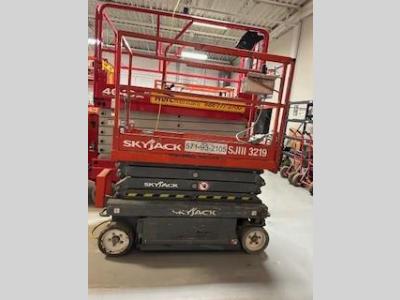 Gallery Thumbnail - Subcategory - 19+ Ft Electric Scissor Lifts | image 0