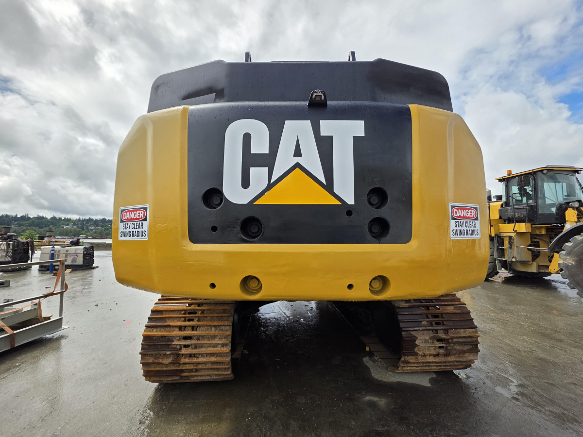 Subcategory - 100,000+ Lb Excavators | image 9