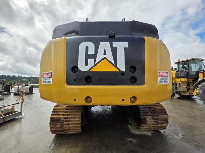 Gallery Thumbnail - Subcategory - 100,000+ Lb Excavators | image 9