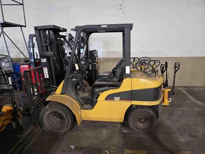 Gallery Thumbnail - Subcategory - 0-19,999 Lb Pneumatic Tire Forklift Trucks | image 0
