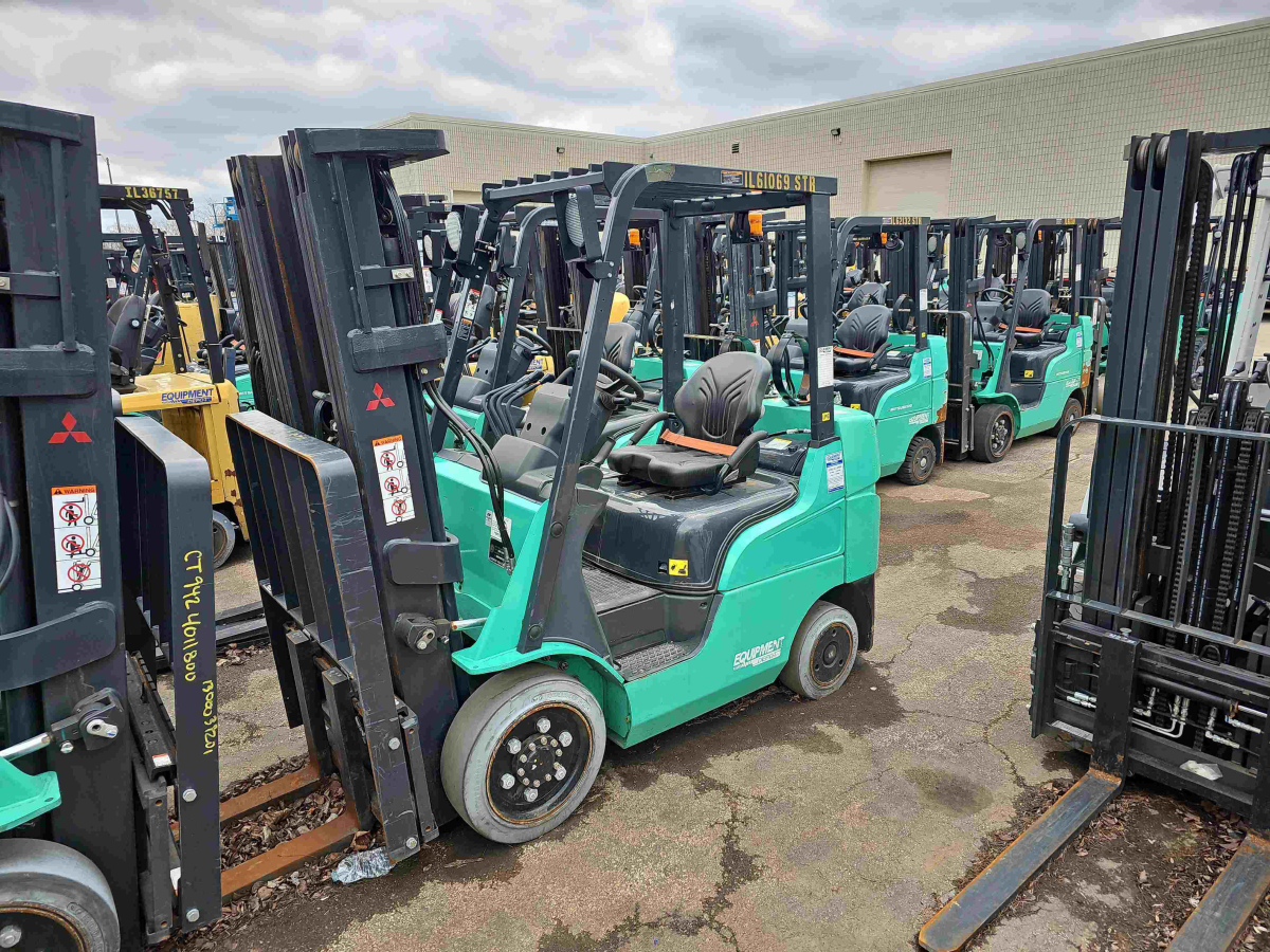 Subcategory - 0-19,999 Lb Cushion Tire Forklift Trucks | image 0