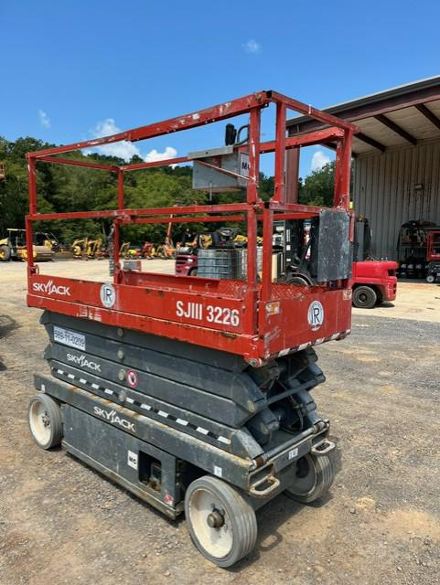 Subcategory - 19+ Ft Electric Scissor Lifts | image 2