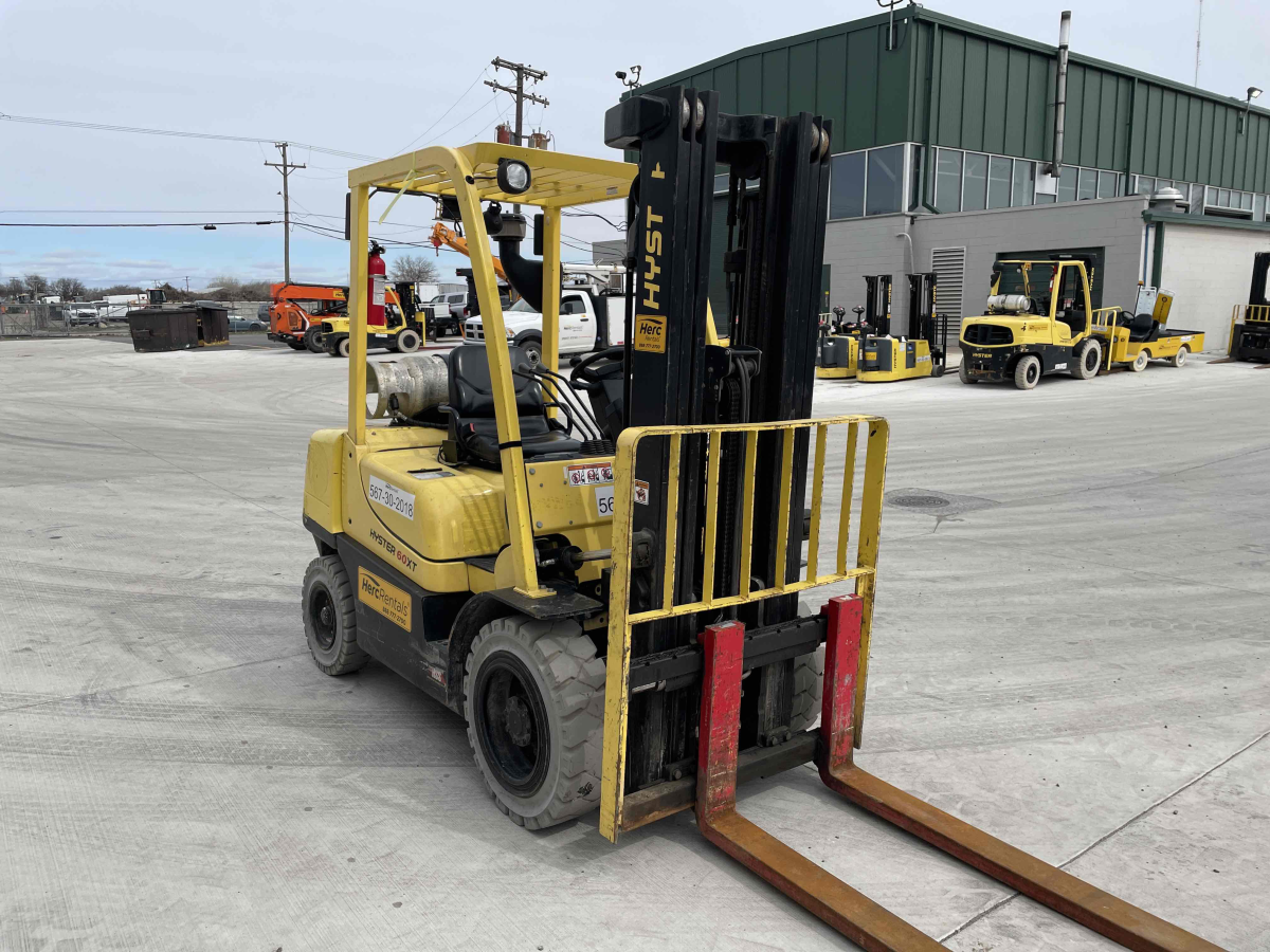 Subcategory - 0-19,999 Lb Pneumatic Tire Forklift Trucks | image 5