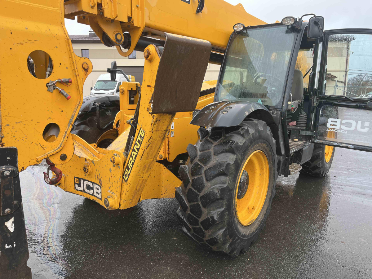 Subcategory - 10,000-10,999 Lb Telehandlers | image 9