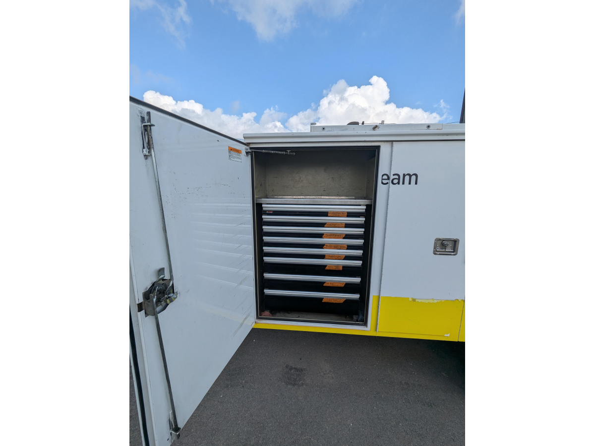 Subcategory - Mechanics Trucks | image 23