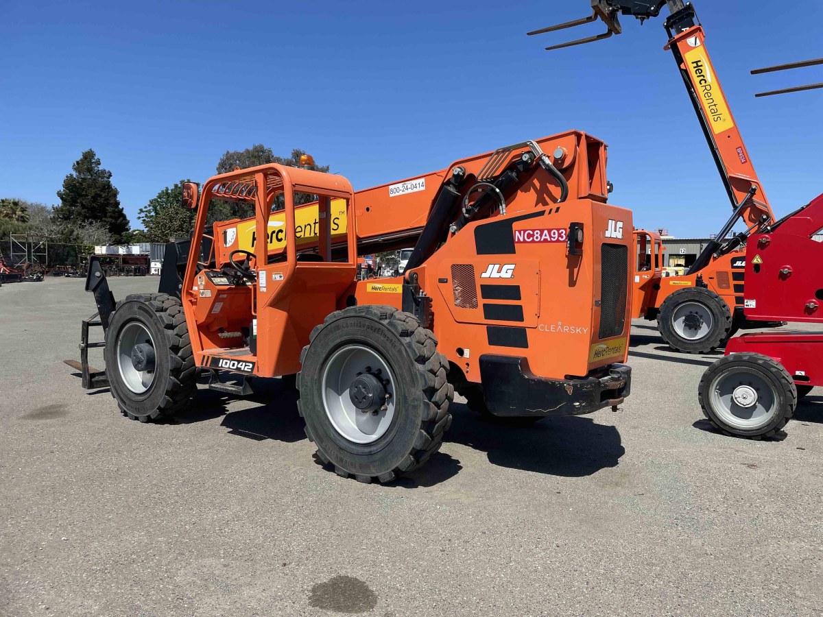 Subcategory - 10,000-10,999 Lb Telehandlers | image 2