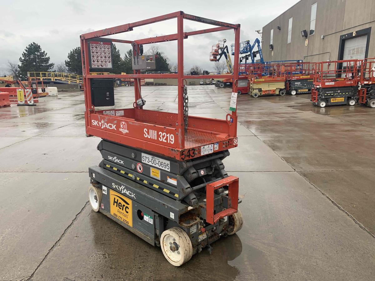 Subcategory - 19+ Ft Electric Scissor Lifts | image 2