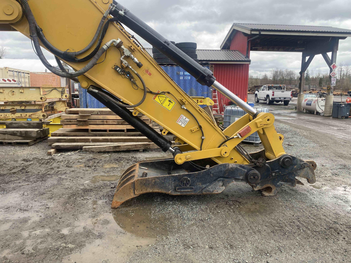 Subcategory - 100,000+ Lb Excavators | image 1