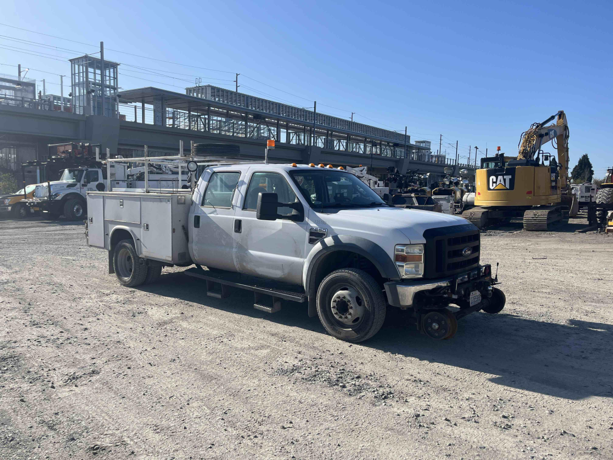 Subcategory - Utility Trucks | image 1