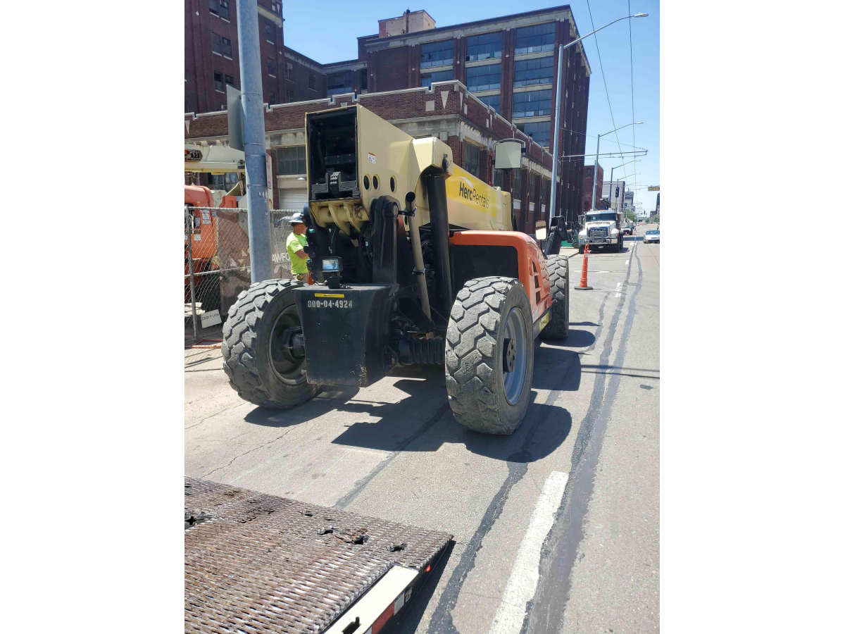 Herc Rentals 2015 JLG G1255A