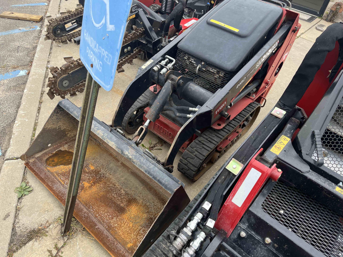 Subcategory - Walk-Behind Track Loaders | image 3