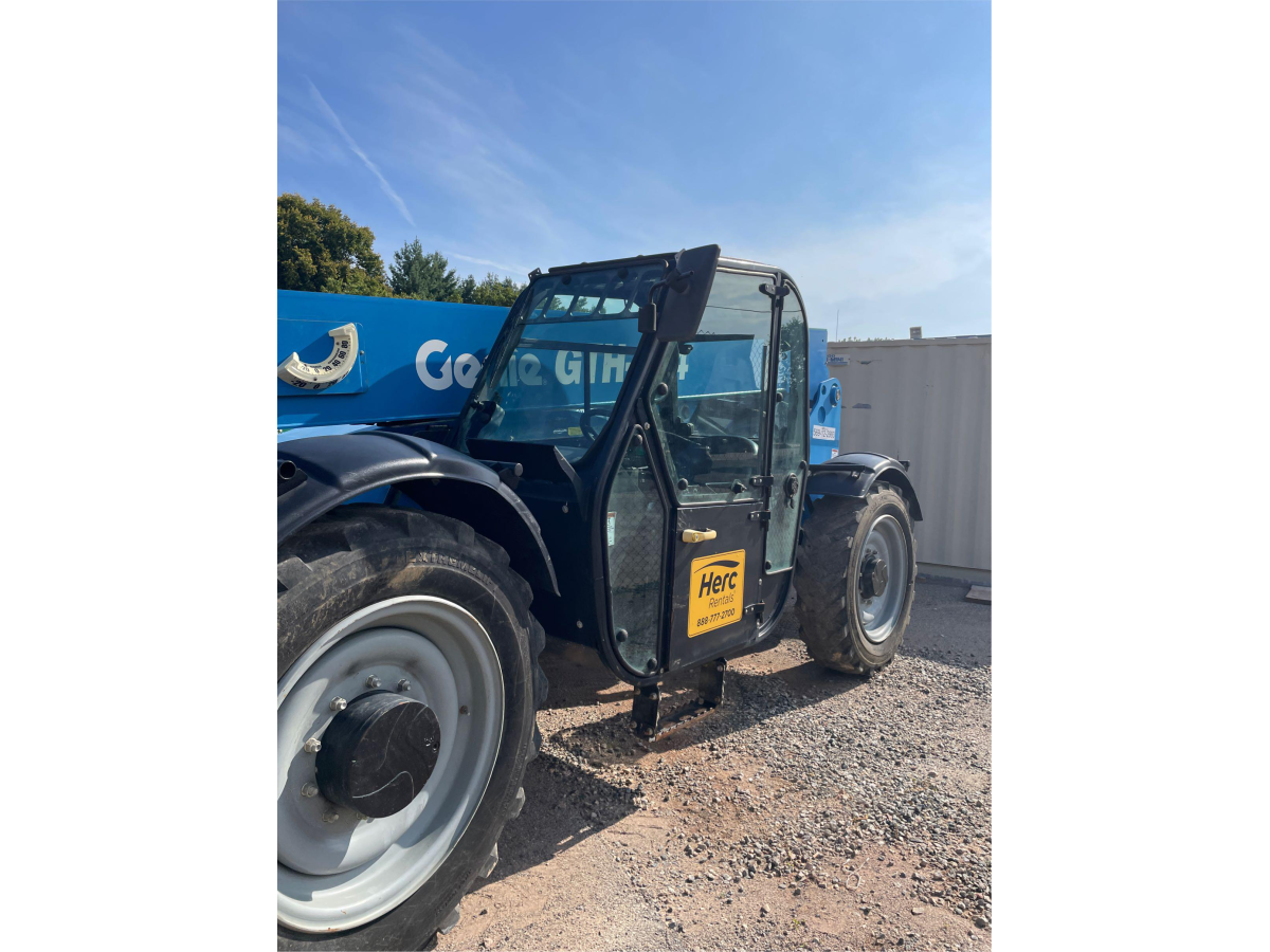 Subcategory - 7,000-9,999 Lb Telehandlers | image 4