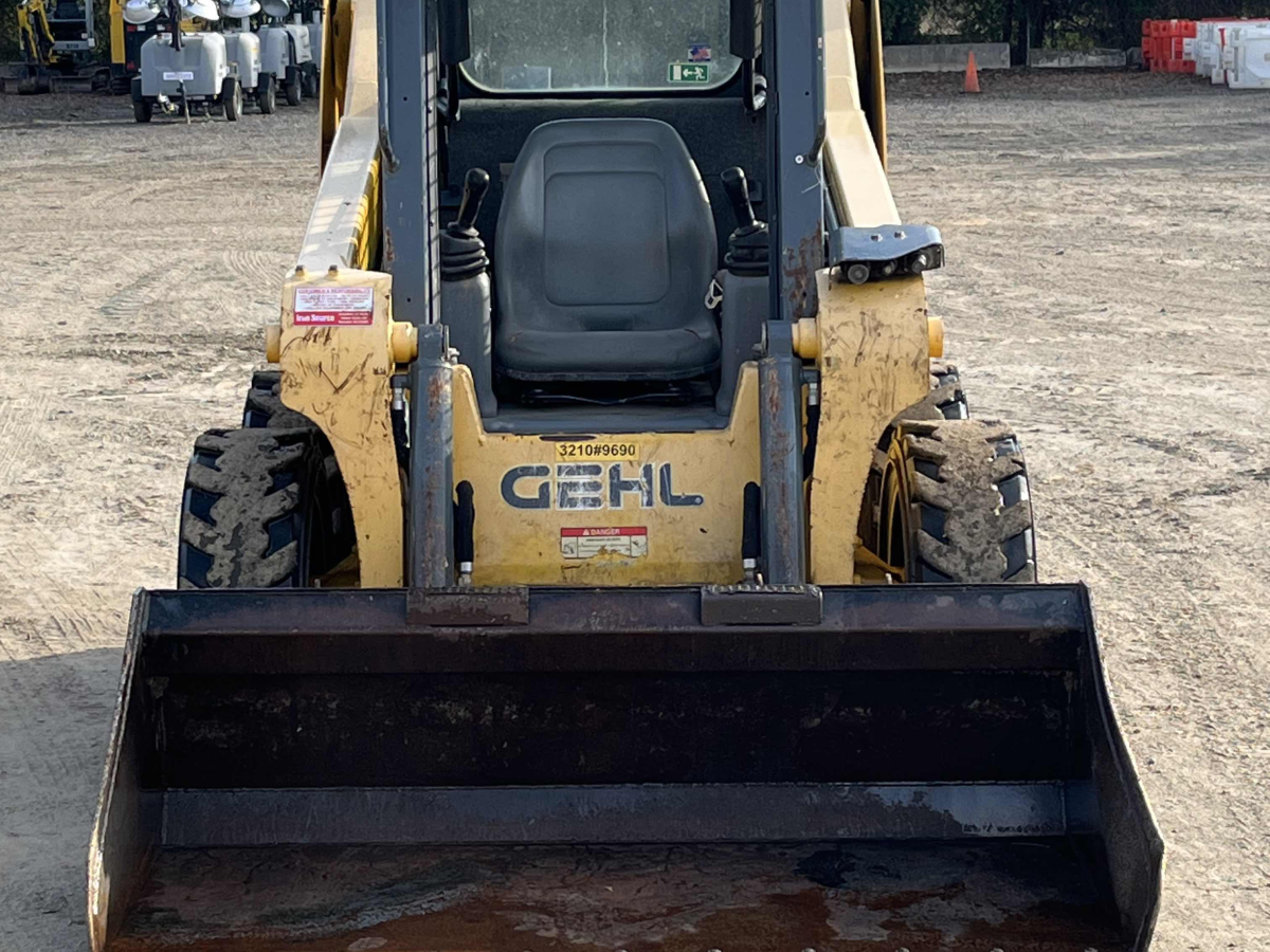 Subcategory - 1,100-2,999 Lb Skid Steer Loaders | image 3