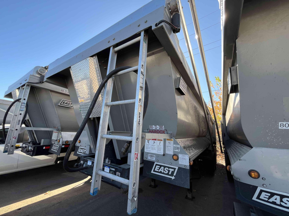 Subcategory - End And Side Dump Trailers | image 0