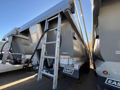 Gallery Thumbnail - Subcategory - End And Side Dump Trailers | image 0