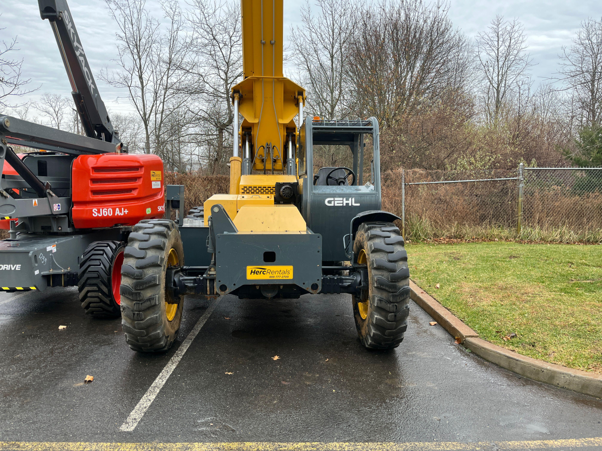 Subcategory - 0-6,999 Lb Telehandlers | image 2