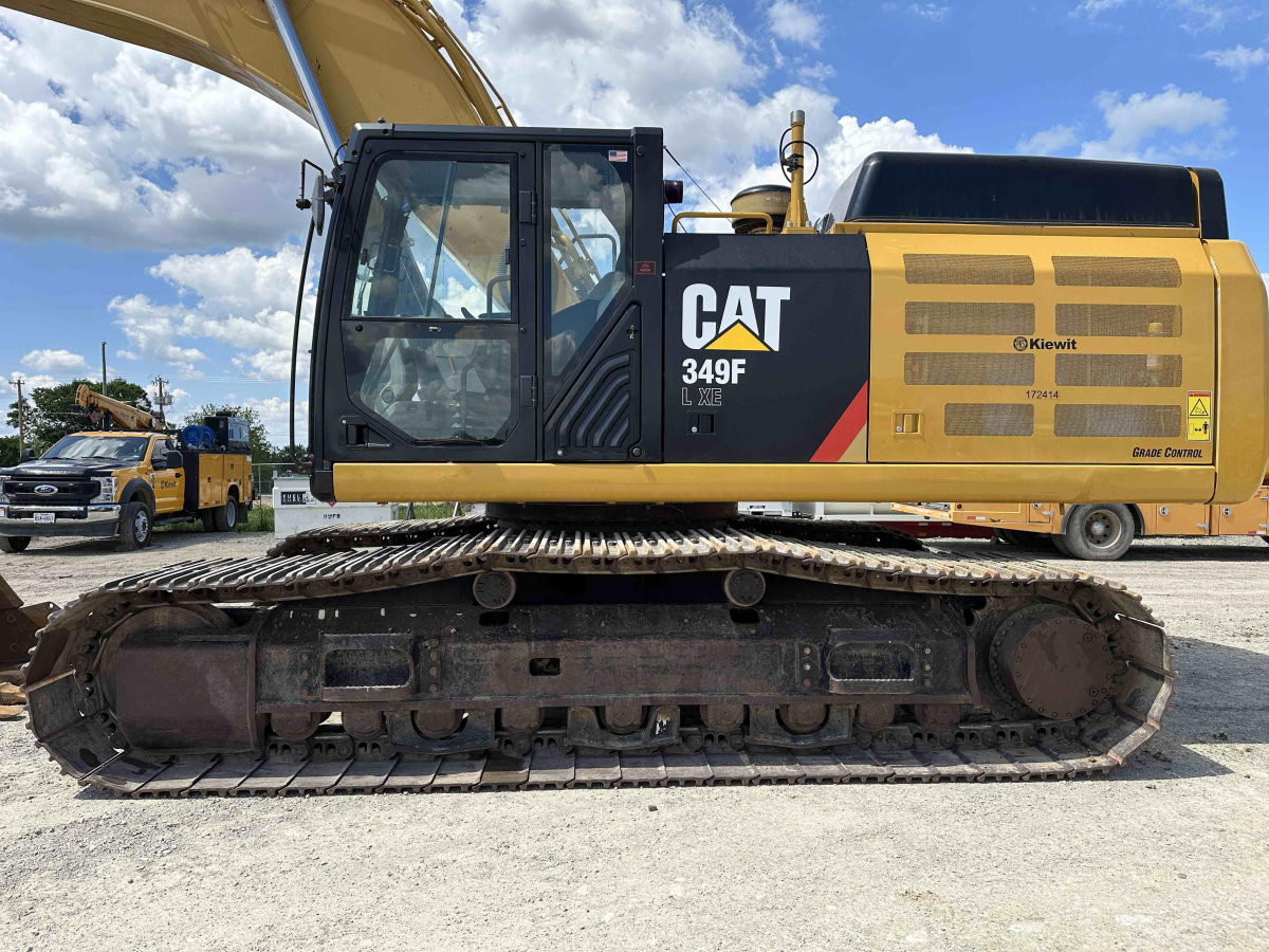 Subcategory - 100,000+ Lb Excavators | image 4