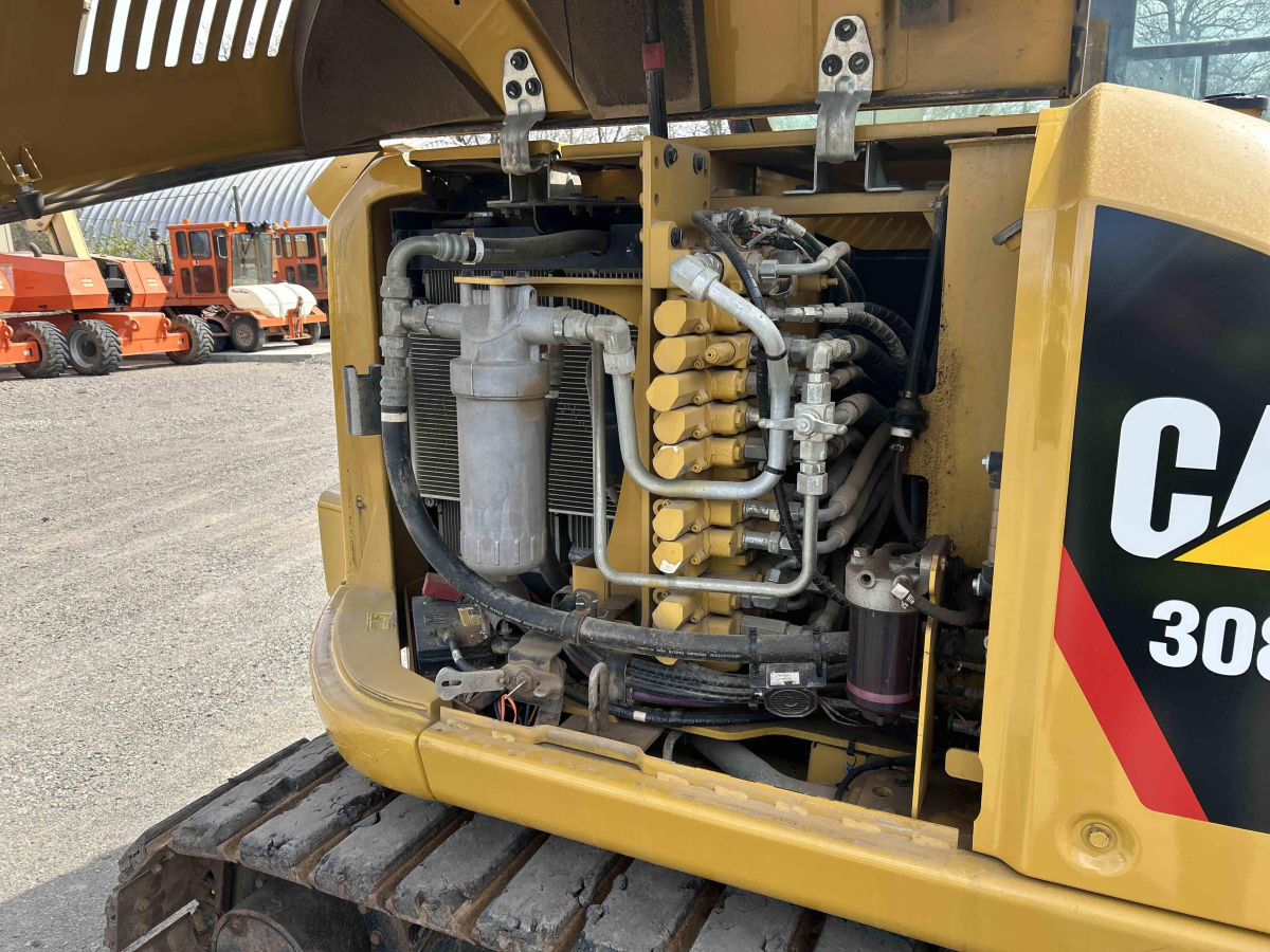 Subcategory - 9,500-24,999 Lb Mini Excavators | image 10