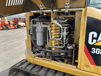 Gallery Thumbnail - Subcategory - 9,500-24,999 Lb Mini Excavators | image 10