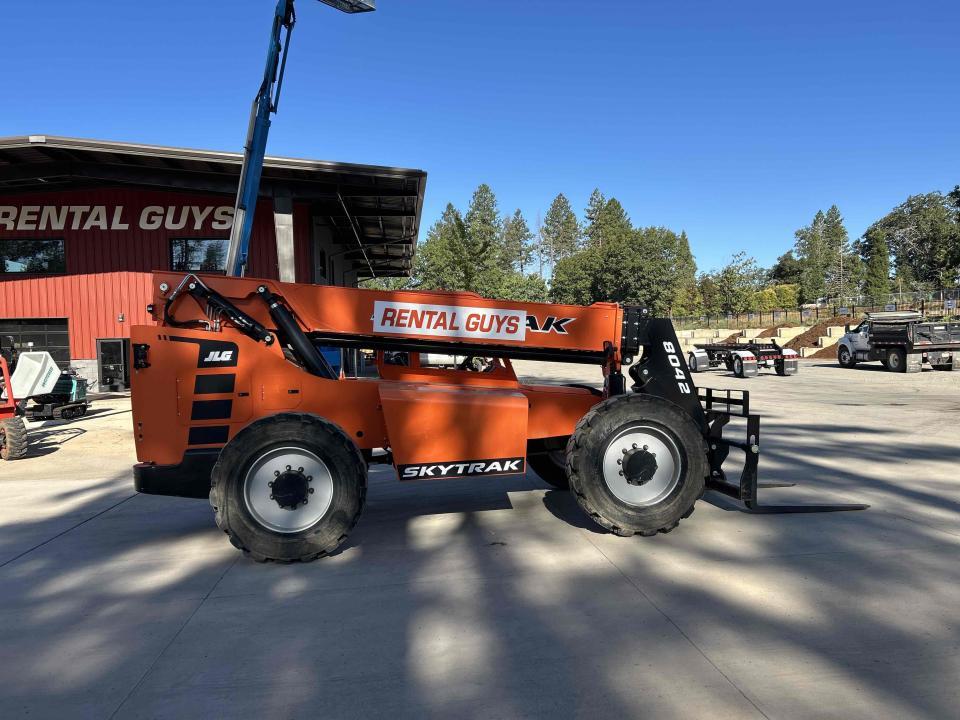 2021 SkyTrak 8042 Telehandlers | Guy Rents, Inc. DBA Rental Guys