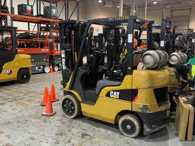 Gallery Thumbnail - Subcategory - 0-19,999 Lb Cushion Tire Forklift Trucks | image 1