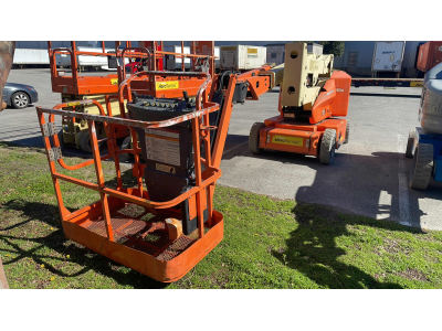 Detail Photo - 2013 JLG E400AJPN