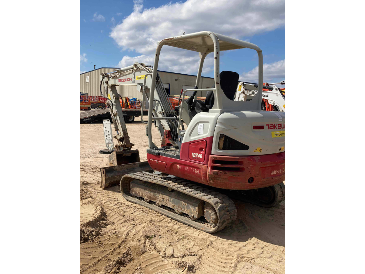 Detail Photo - 2016 Takeuchi TB240 | image 1