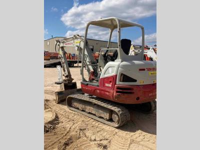 Gallery Thumbnail - Detail Photo - 2016 Takeuchi TB240 | image 1