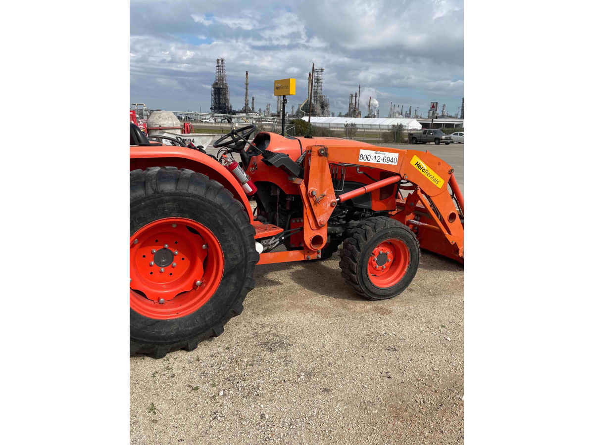 Subcategory - Utility Tractors | image 3