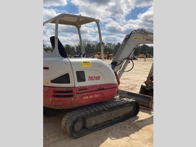 Gallery Thumbnail - Detail Photo - 2016 Takeuchi TB240 | image 3