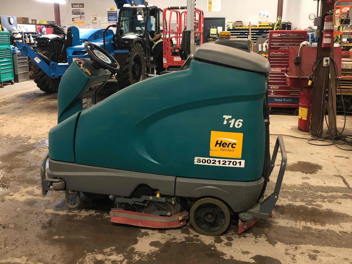 Subcategory - Ride-On Sweepers And Brooms | image 0