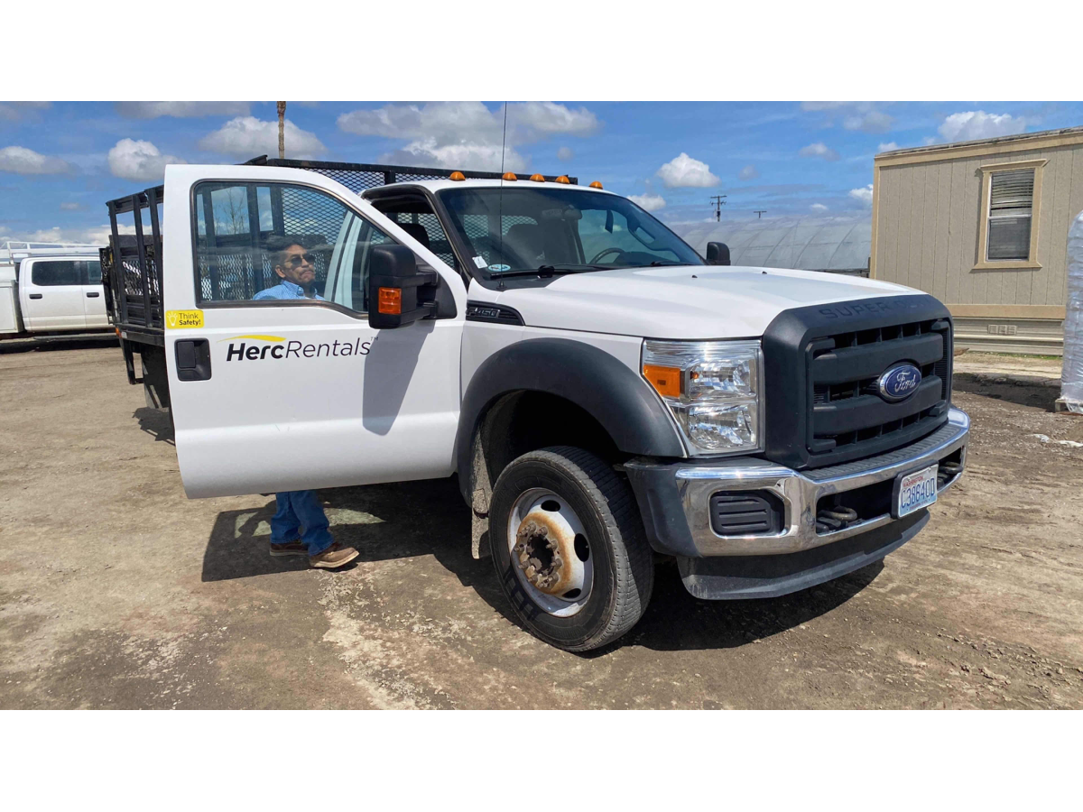 Detail Photo - 2015 Ford F-450 | image 1